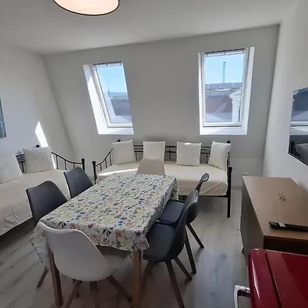 Masarykova Apartmens Delux テプリツェ